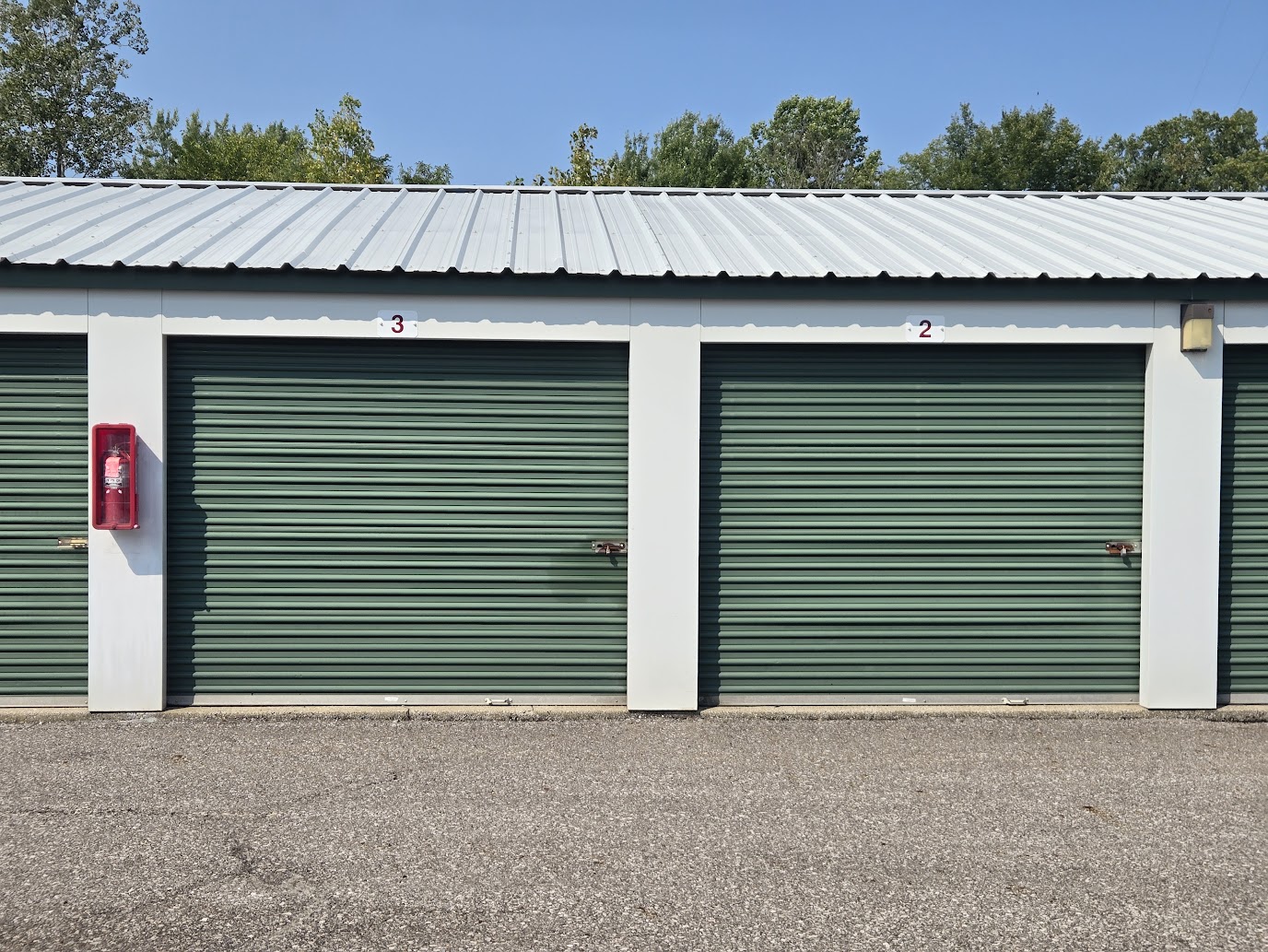 Green exterior storage units 